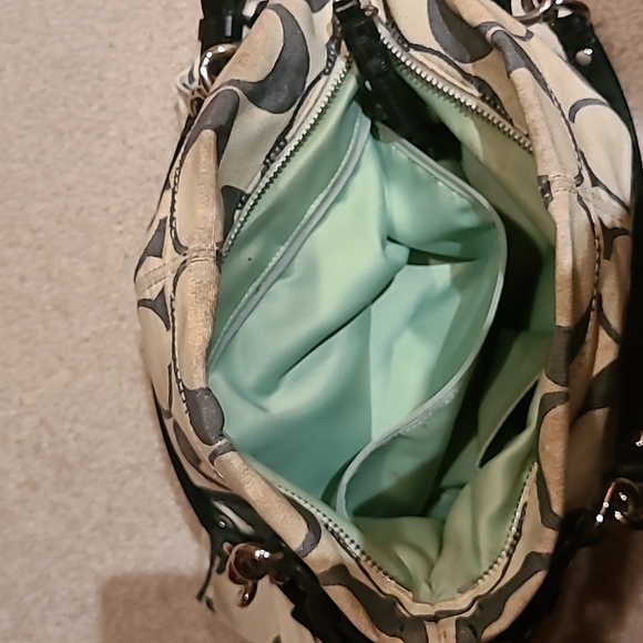 Coach Purse - Picture 7 of 8